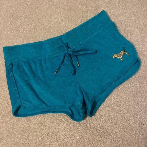 V.S. PINK y2k(2012) bling shorts-small NWT - Picture 3 of 7